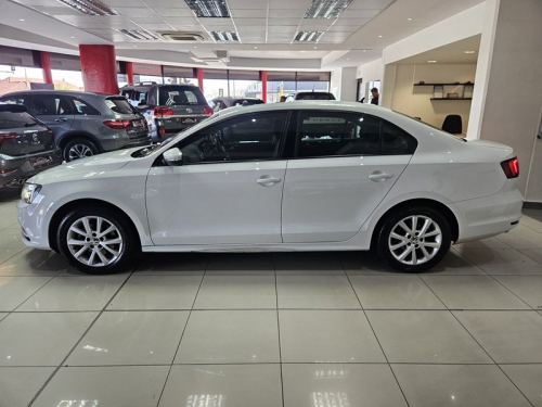 Volkswagen Jetta Gp 1.4 Tsi Comfortline in Namibia