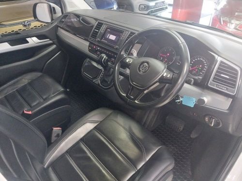 Volkswagen T6 Caravelle 2.0 Bitdi Highline Dsg 4 Motion in Namibia