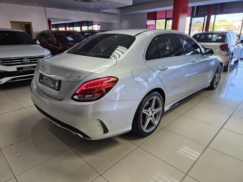 Mercedes-Benz C-class C200 A/t in Namibia