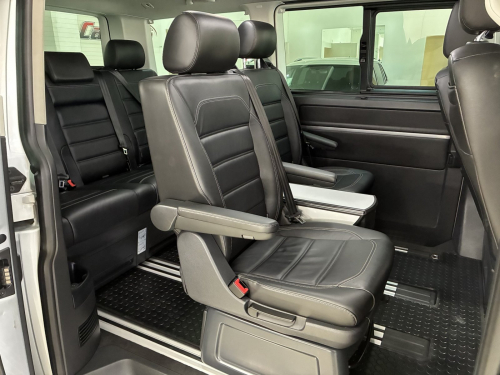 Volkswagen T6.1 Caravelle 2.0 Bitdi Highline Dsg 4mot (146kw) in Namibia