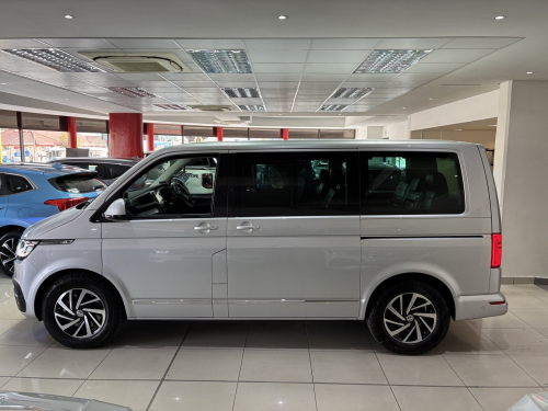 Volkswagen T6.1 Caravelle 2.0 Bitdi Highline Dsg 4mot (146kw) in Namibia