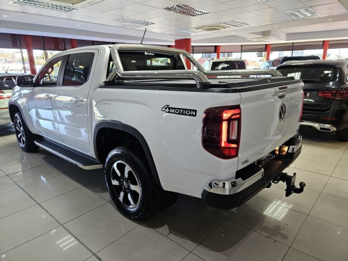 Volkswagen Amarok 3.0tdi V6 184kw 4mot Style A/t D/c P/u in Namibia
