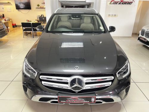 Mercedes-Benz Glc 300d 4matic in Namibia