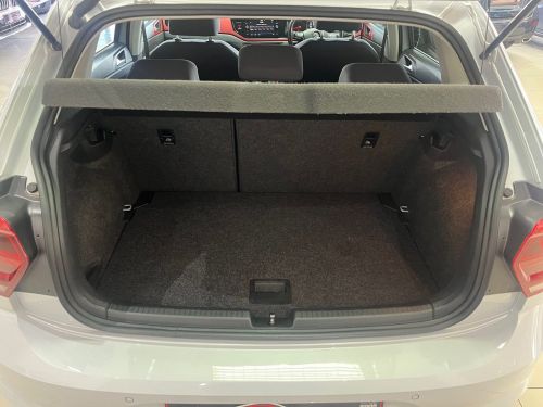 Volkswagen Polo 1.0 Tsi Comfortline in Namibia