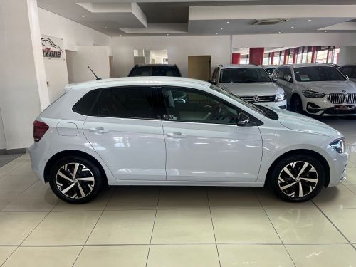 Volkswagen Polo 1.0 Tsi Comfortline in Namibia