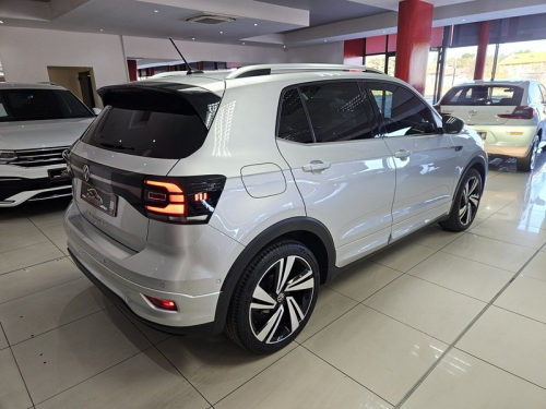 Volkswagen Volkswagen T-cross 1.5 Tsi R-line Dsg in Namibia