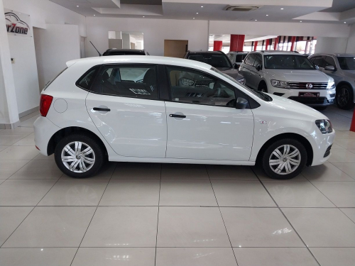 Volkswagen Polo Vivo 1.4 Trendline in Namibia