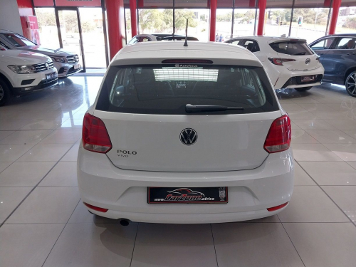 Volkswagen Polo Vivo 1.4 Trendline in Namibia