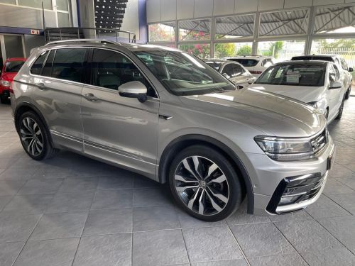 Pre-owned Volkswagen Tiguan 2.0 Tsi Highline 4Mot Dsg for sale in 