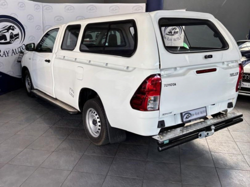 Toyota Hilux 2.0 Vvti A/C P/U S/C in Namibia