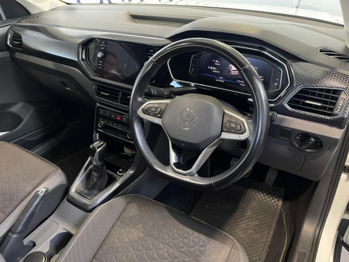 Volkswagen T-Cross 1.0 Tsi Highline Dsg R-Line in Namibia
