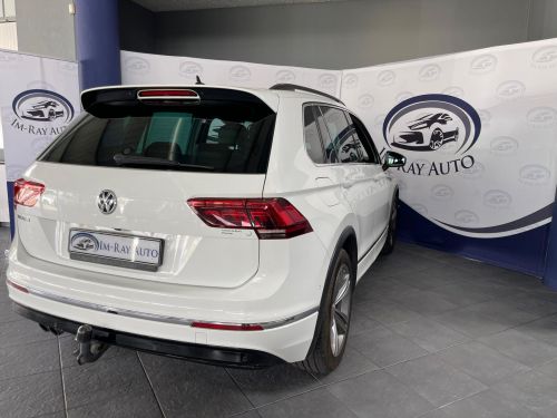 Volkswagen Tiguan 1.4 Tsi Comfortline Dsg (110kw) R-Line in Namibia