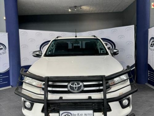 Toyota Hilux 4.0 V6 Raider 4X4 A/T P/U D/C in Namibia