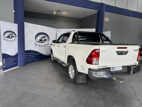 Toyota Hilux 4.0 V6 Raider 4X4 A/T P/U D/C in Namibia