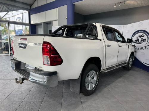 Toyota Hilux 4.0 V6 Raider 4X4 A/T P/U D/C in Namibia