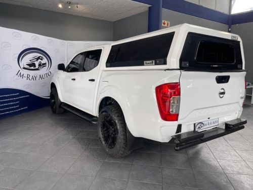 Nissan Navara 2.5 Xe 4X4 P/U D/C in Namibia