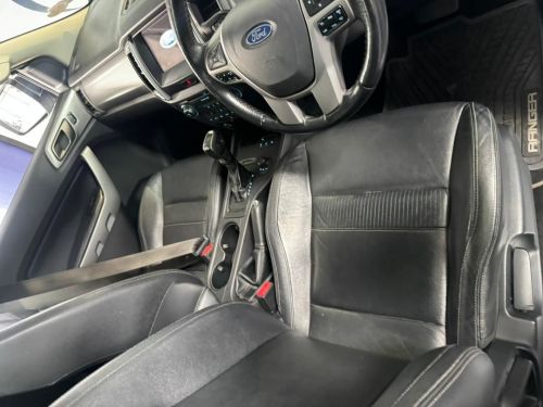 Ford Ranger 2.0D XLT 4X4 A/T P/U D/C in Namibia