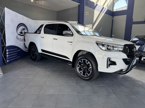 Toyota Hilux 4.0 V6 Raider 4X4 A/T P/U D/C in Namibia
