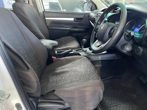 Toyota Hilux 2.4 GD-6 SRX 4X4 A/T P/U D/C in Namibia