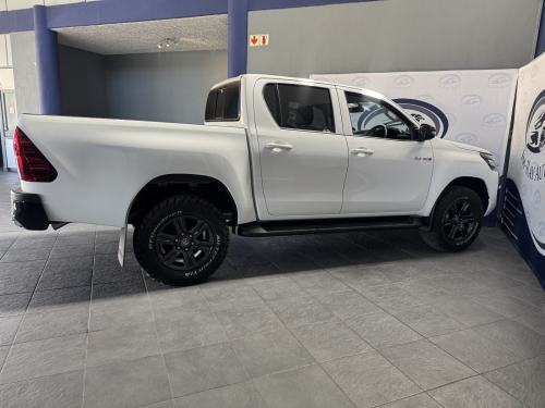 Toyota Hilux 2.4 GD-6 Raider 4X4 A/T P/U D/C in Namibia