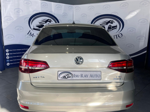Volkswagen Jetta Gp 1.4 Tsi Comfortline in Namibia