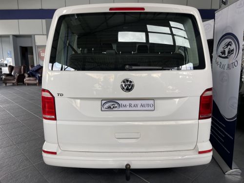 Volkswagen T6 Kombi 2.0 Tdi (Trendline) in Namibia