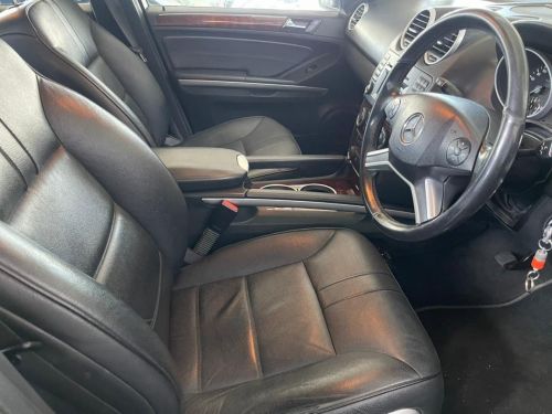 Mercedes-Benz ML-Class ML 500 A/T in Namibia