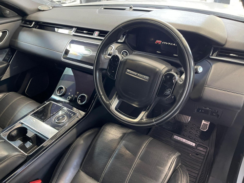 Land Rover Range Rover Velar 3.0 D Se in Namibia