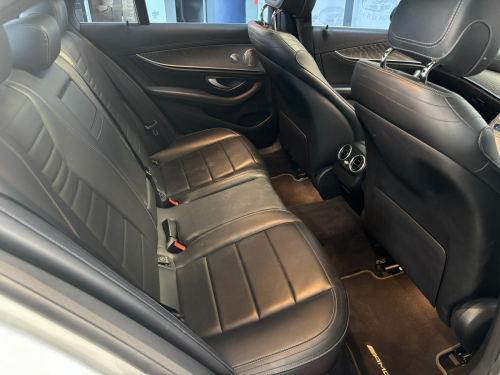 Mercedes-Benz E-class E 200 in Namibia