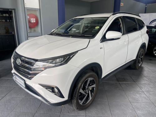 Pre-owned Toyota Rush 1.5 A/T for sale in 