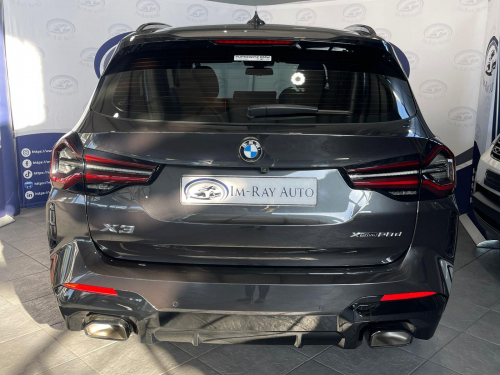 BMW X3 xDrive 20d in Namibia