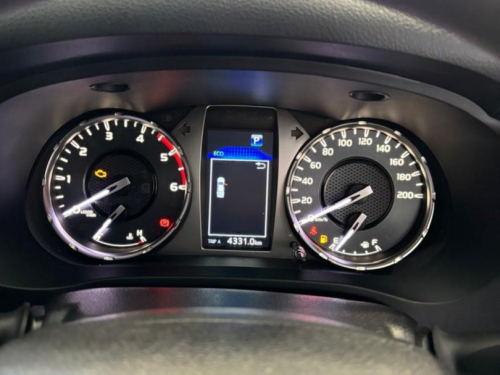 Toyota Hilux 2.4 Gd-6 Raider 4x4 A/T P/U D/C in Namibia
