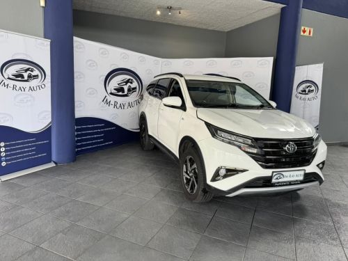 Pre-owned Toyota Rush 1.5 A/T for sale in 