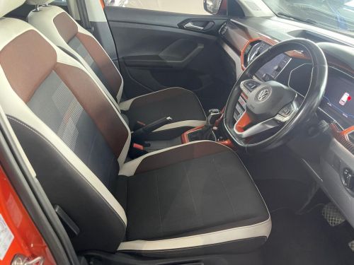 Volkswagen T-Cross 1.0 Tsi Highline Dsg in Namibia