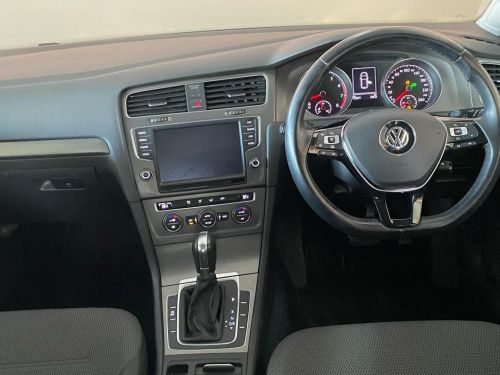 Volkswagen Golf 7 1.2 Tsi Bluemotion in Namibia