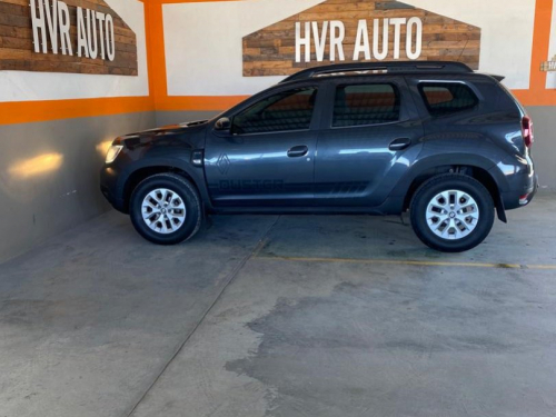 Renault Duster in Namibia