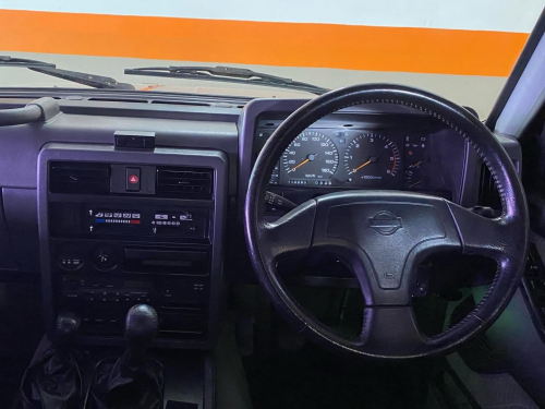 Nissan Patrol 4.2L Straight-6 4x4 in Namibia
