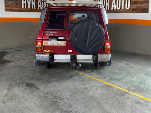 Nissan Patrol 4.2L Straight-6 4x4 in Namibia