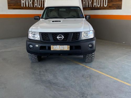 Pre-owned Nissan Patrol 4x4 3.0L 7 Seater for sale in 