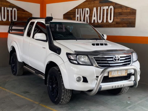 Toyota Hilux 3.0 D4-D E/CAB in Namibia