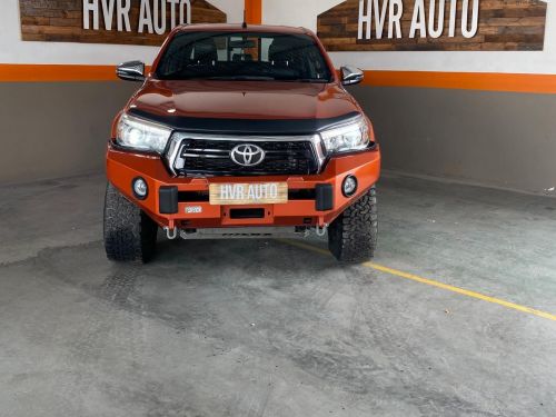 Pre-owned Toyota Hilux  - 4.0L V6 Raider 4x4 for sale in 