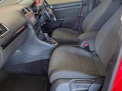 Volkswagen Golf 6 Variant 1.2L TSI Bluemotion in Namibia