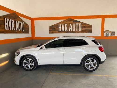 Mercedes-Benz GLA 220 4Matic (IMPORT) in Namibia
