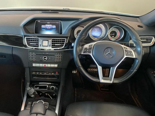 Mercedes-Benz E 220D AMG in Namibia