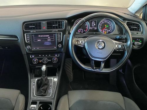 Volkswagen Golf 7 1.4 TSI Bluemotion in Namibia