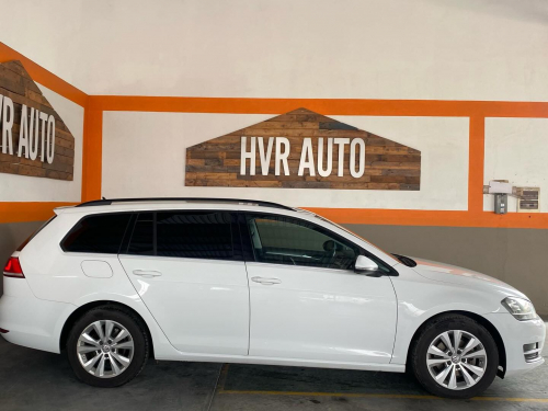 Volkswagen Golf 7 Variant 1.2L TSI Bluemotion in Namibia
