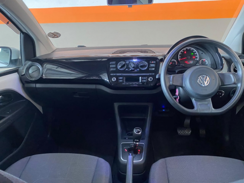 Volkswagen Up 1.0 in Namibia