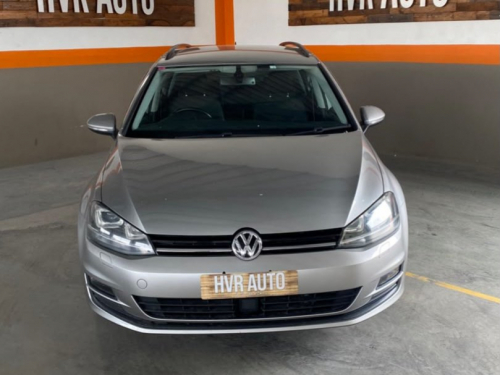 Volkswagen Golf Variant Bluemotion in Namibia