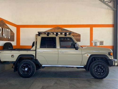 Toyota Land Cruiser 79 2.8GD-6 4x4 in Namibia