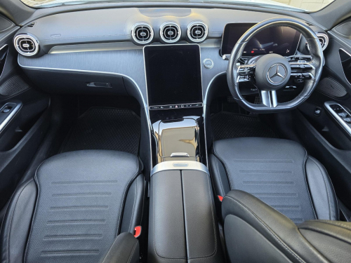 Mercedes-Benz C200 AUTO in Namibia
